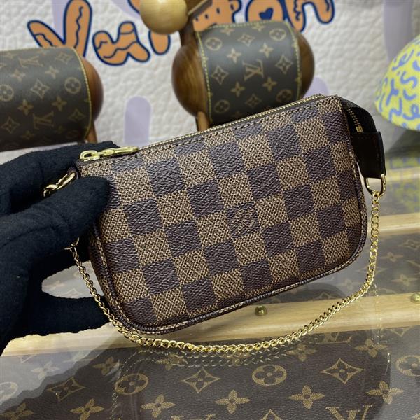 2026124142624344 580